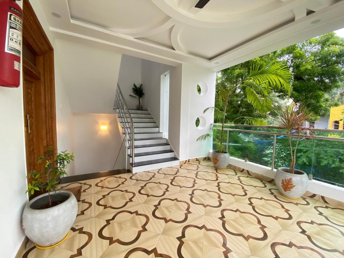 La Paradise Luxury Villa Puducherry Eksteriør billede